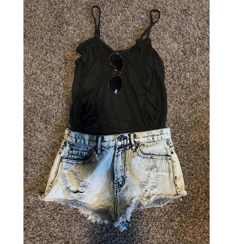 Dark gray ruffle tank top